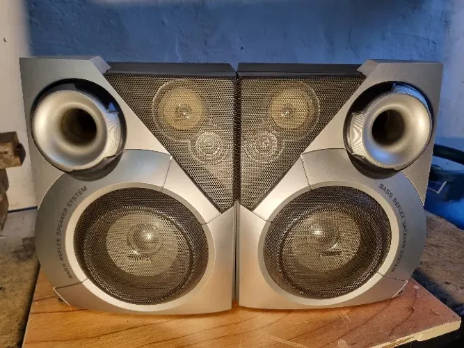 PAR DE CAIXAS DO MICRO SYSTEM PHILUIPS