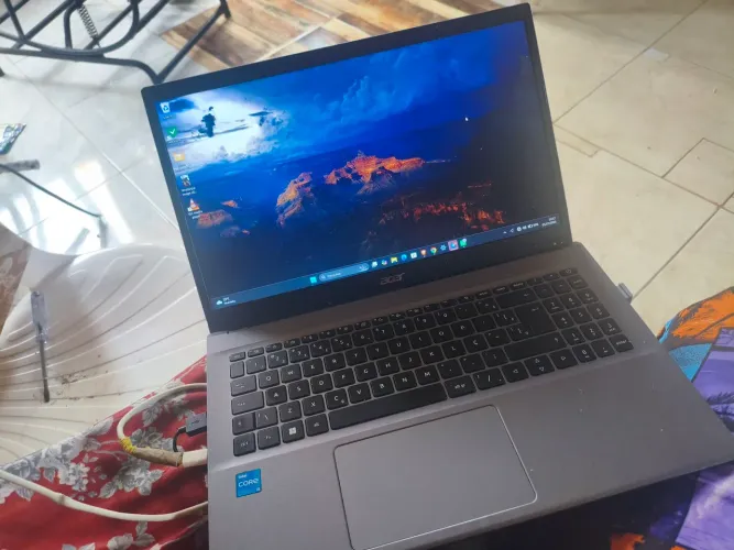 NOTEBOOK ACER ASPIRE 5 - MODELO 58B8