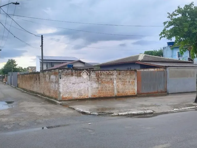 Terreno com viabilidade comercial na Rua do Juca