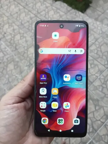 Moto g04s 128gb tela trincada tampa feia pra usar ou consertar já é o menor preço