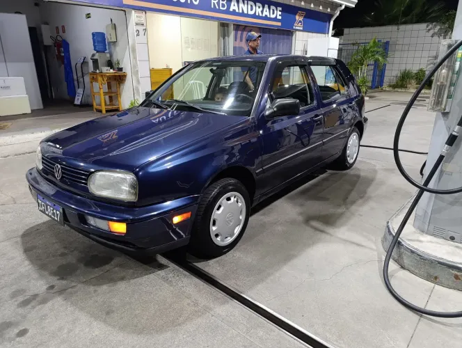Volkswagen Golf GL 1.8/ 2.0i 4P 1996