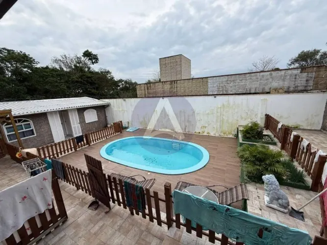 Casa com 3 dormitórios à venda, 260 m² por R$ 1.650.000 - Alto Ribeirão - Florianópolis/SC