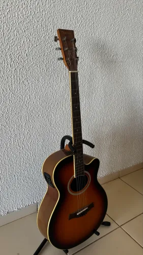 Violão Giannini