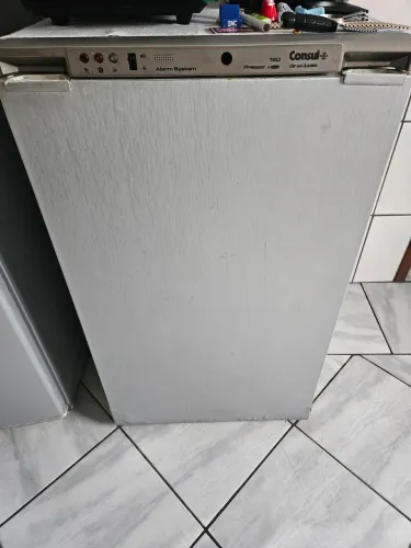 Freezer consul 180 litros