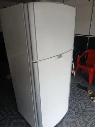 Vende geladeira Brastemp degelo 450 litros valor 950 super conservadoa