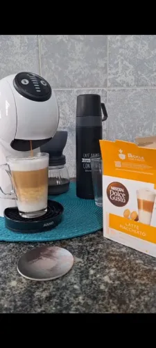 Cafeteira Elétrica Arno Nescafé Dolce Gusto Genio S Basic Branca