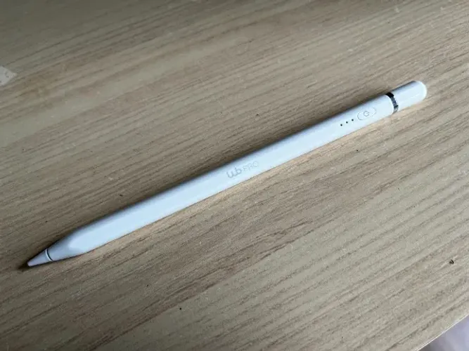 Caneta Pencil Pro Wb Branc P/ Ipad Com Estojo 2 Pontas 1.4mm + NF