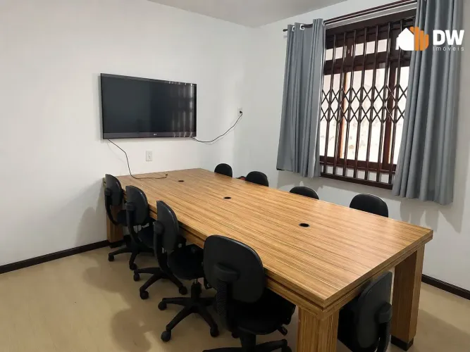 Escritorio  Completa para Locação no Garcia  Excelente Localização!