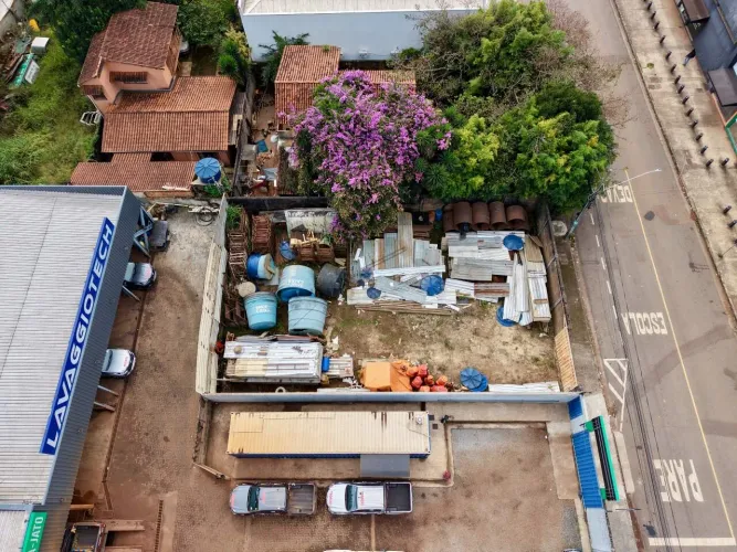 Lote para venda no Jardim Canadá 360m²