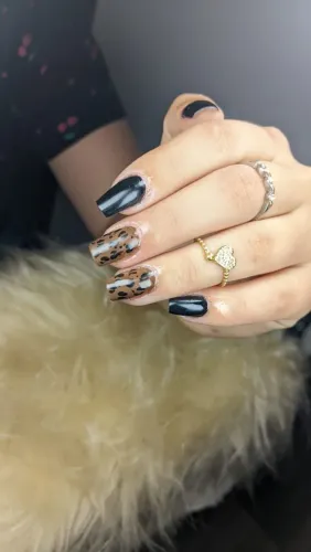 Alongamento de unhas