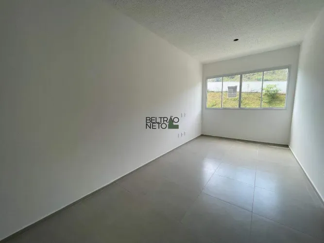 Apartamento 03 quartos para alugar no Palmeiras.