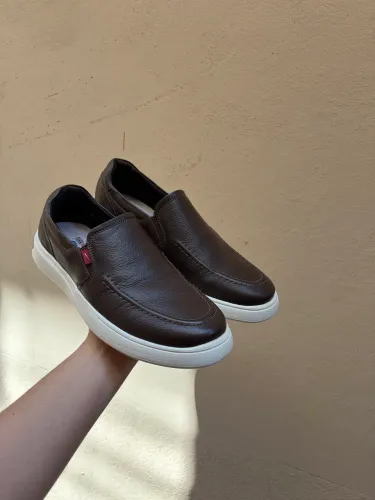 TÊNIS SAPATÊNIS SLIP ON FERRACINI N°41 - USADO 1VEZ