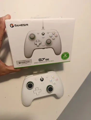 Controle GameSir G7 SE em boa condição!