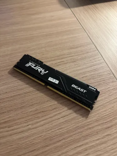 Memória RAM Kingston Fury 16Gb DDR4