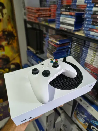 Xbox séries s 1750$