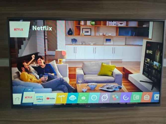 Smart tv LG cinema 3D 42"