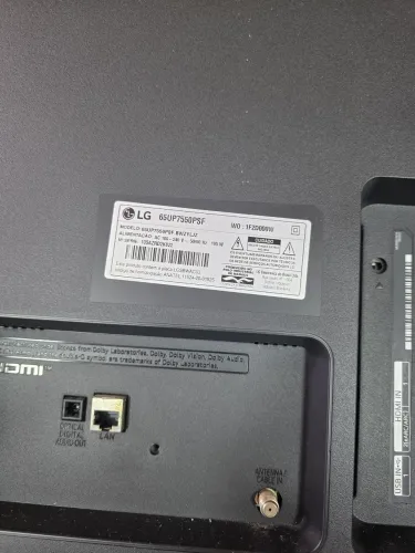 VENDO TV LG 65 - problema na tela