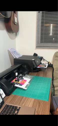 Silhouette cameo 5 Alpha preta - pouco uso