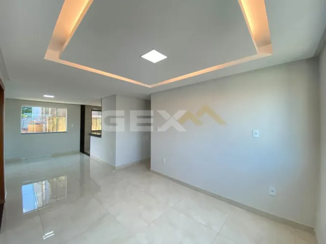 Apartamento à Venda com Área Privativa no Bairro Halim Souki em Divinópolis MG.