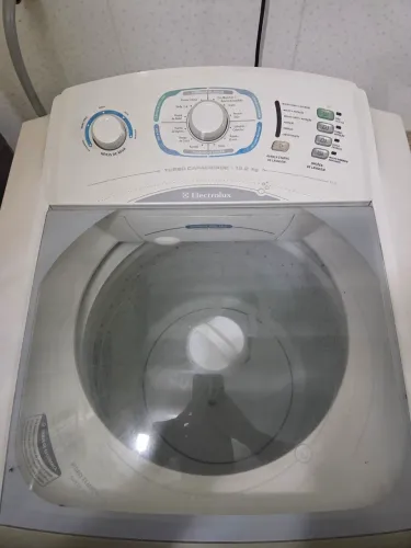 Maquina de lavar Electrolux