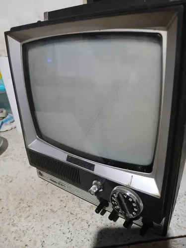 TV SONY ANTIGA