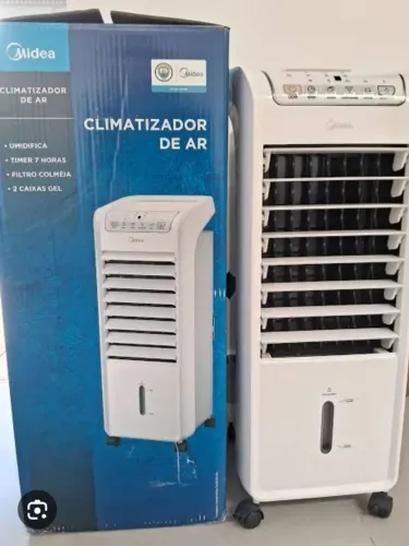Climatizador da Midea ar frio. Zero na caixa