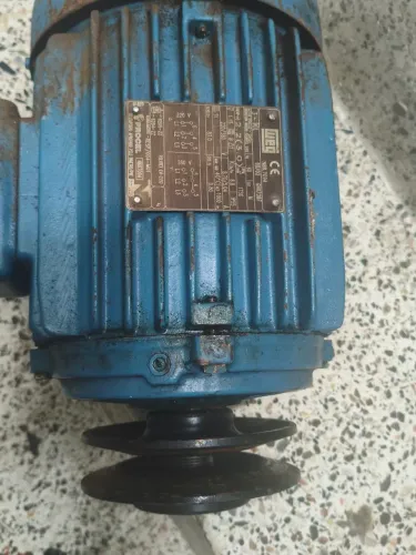 Motor elétrico usado 