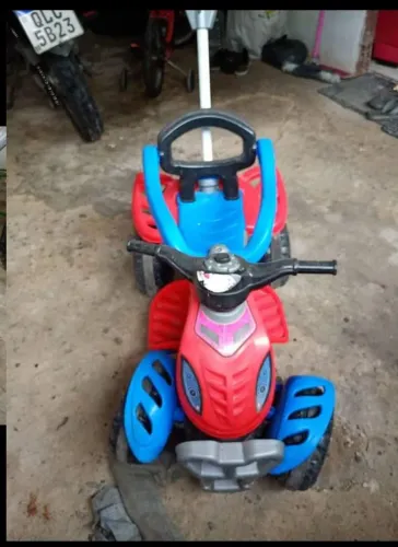 TRICICLO INFANTIL HOMEM ARANHA