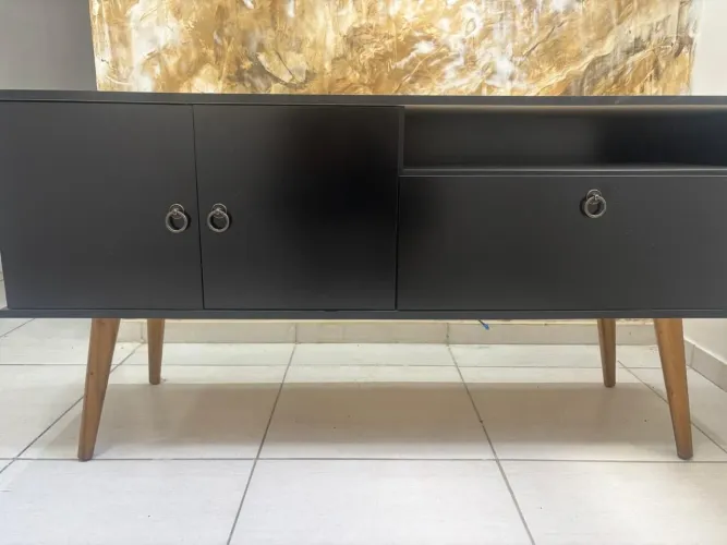 Rack novo em perfeito estado foi montado, mas está sem uso