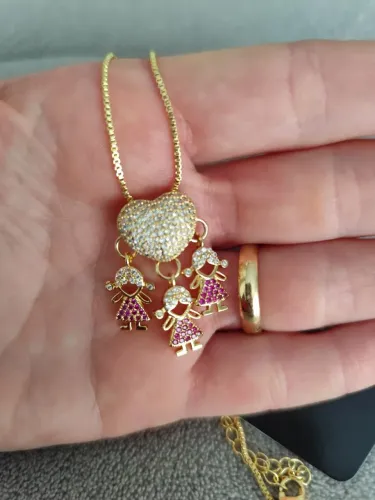 Colar filhos três meninas