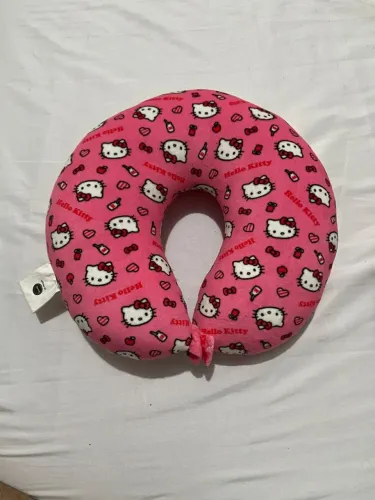Hello kitt (almofada de pescoço)