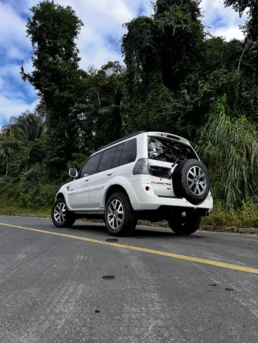 Mitsubishi Pajero TR4 2.0/ 2.0 Flex 16V 4X4 Aut. 2014