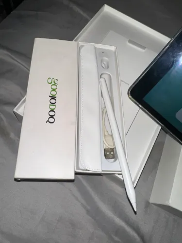 iPad 9 64gb com acessórios