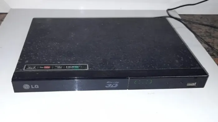 3 Aparelhos De Cd Players - Lg - Sony & Philips - Só Vendo O Lote