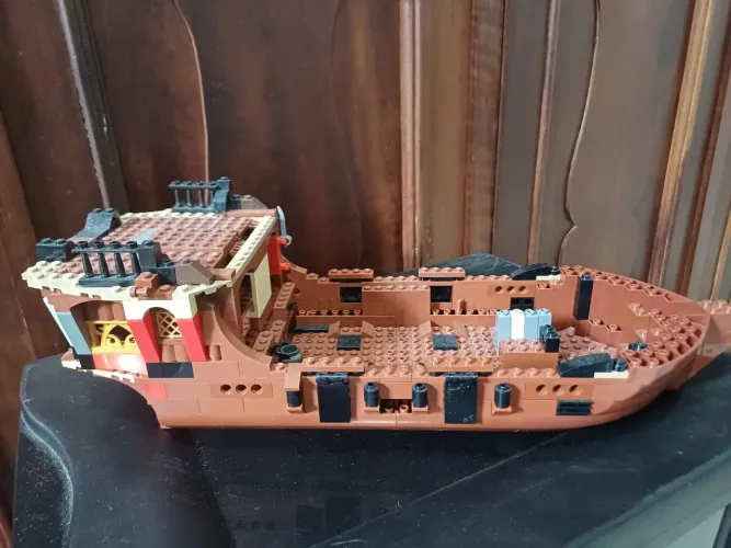 Lego pirates 