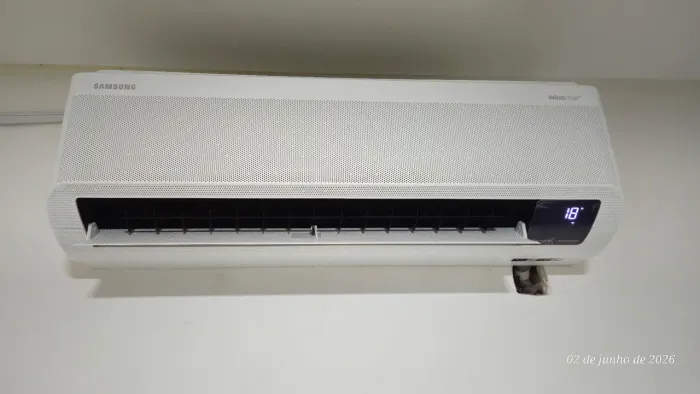 Ar-condicionado Samsung Windfree 12000 BTUs