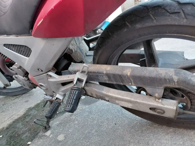 Moto toda conservada