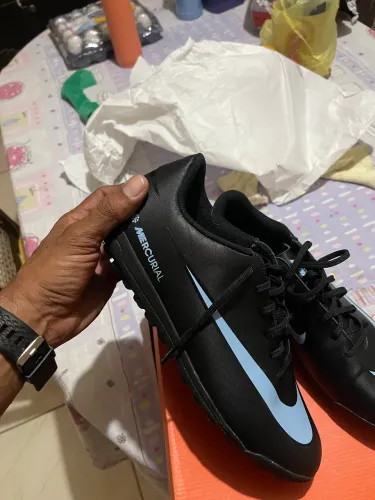 Chuteira Nike Tamanho 44