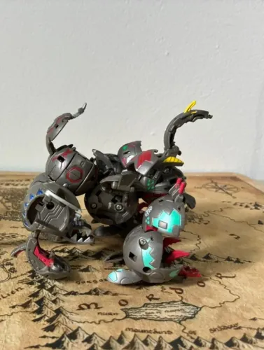 Bakugan - Maxus Helios 7 Em 1