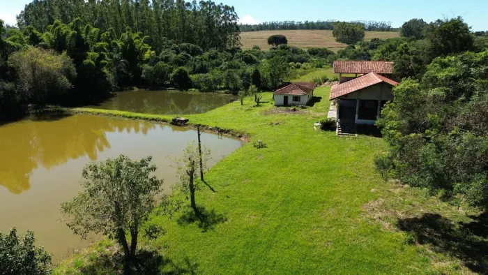 Maravilhoso sítio para venda em Cássia dos Coqueiros.