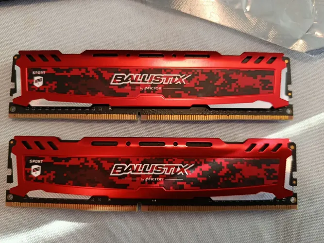 Memoria ddr4 8gb 2400mhz