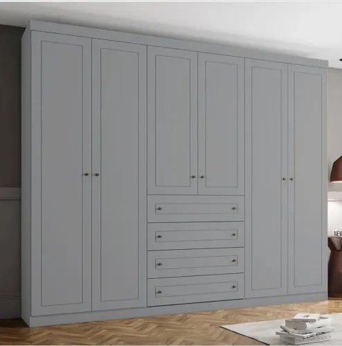Guarda roupa 6 portas 