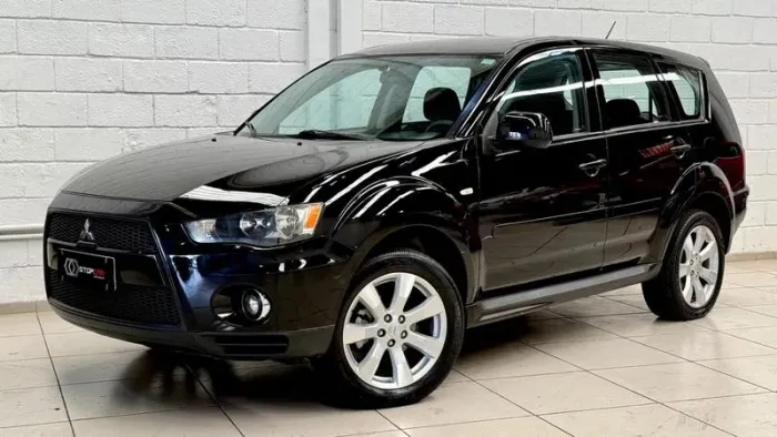 Mitsubishi Outlander 2.4 16V 170cv Aut. 2011