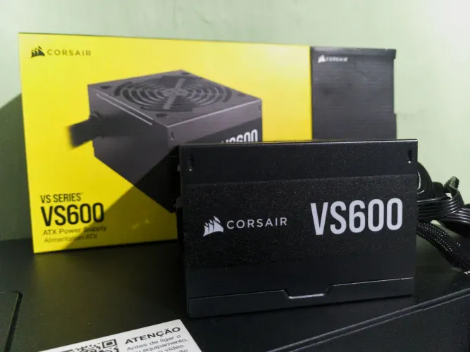 Fonte corsário VS600 600W