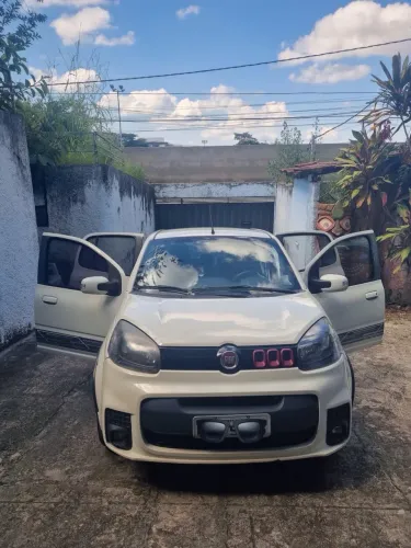 Fiat Uno Sport. Dual. 1.4 B.edit. Flex 8V 5P 2016
