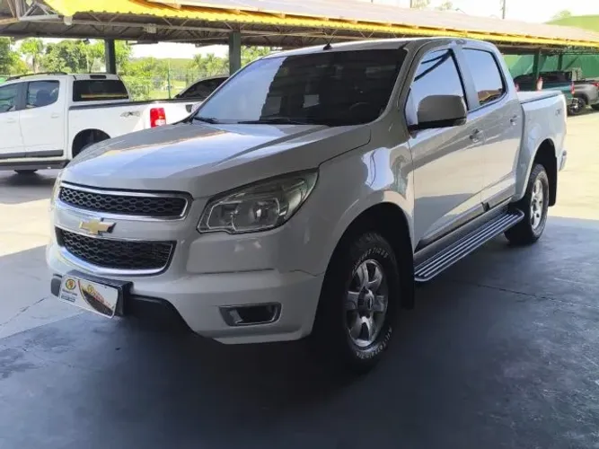 Chevrolet S10 Pick-up LT 2.8 TDI 4X4 CD Diesel AUT 2015