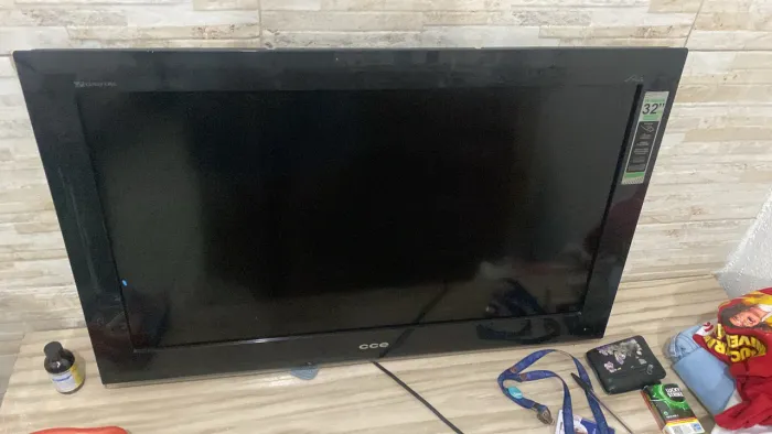 Televisão 32 polegadas CCE