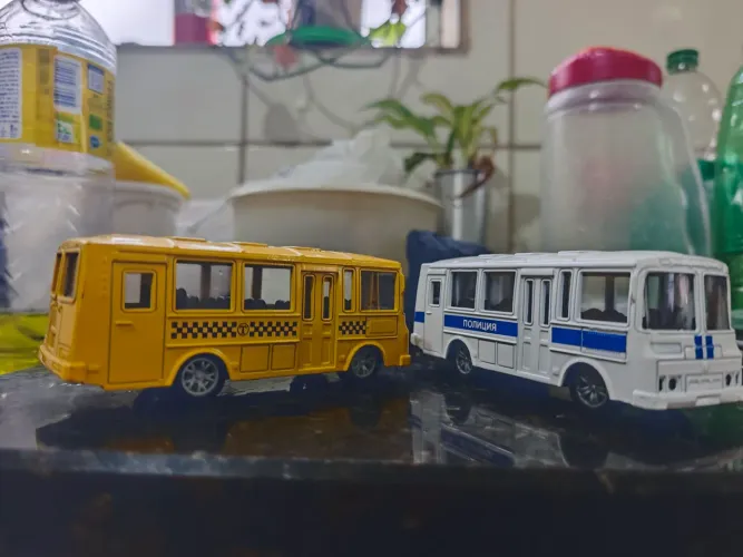 Kit 2 onibus brinquedo