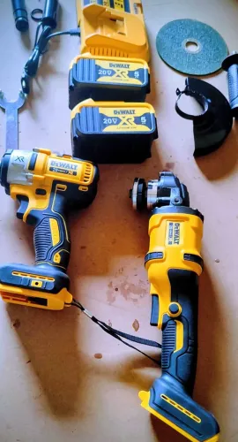 Combo DEWALT 