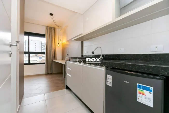 Studio mobiliado para alugar, 19 m² por R$ 2.695/mês - Rebouças - Curitiba/PR